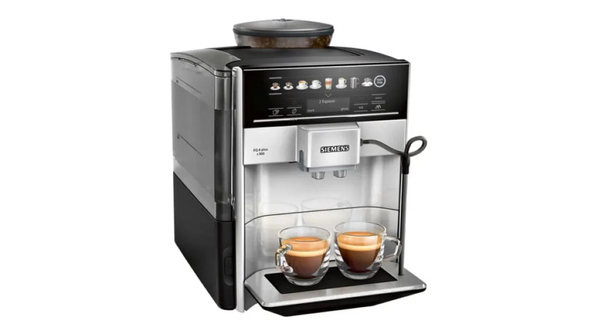 Siemens EQ6 Plus S300 Kaffeevollautomat mit automatischem Milchsystem und benutzerfreundlichem Display
